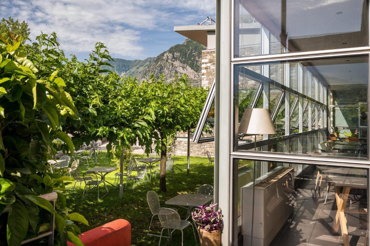 Gefiri Plakas Hotel, Tzoumerka Exteriör bild