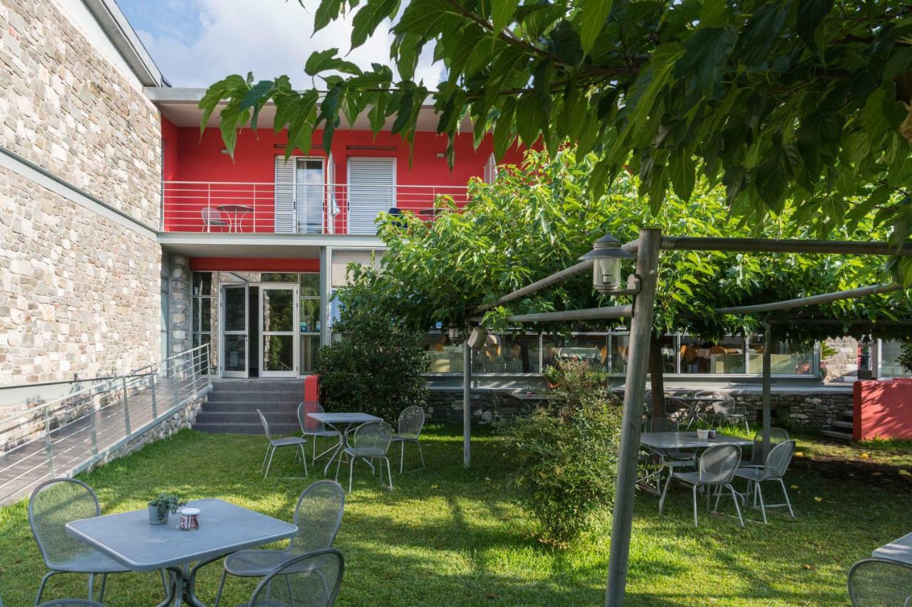 Gefiri Plakas Hotel, Tzoumerka Exteriör bild